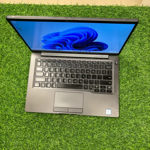 Dell Latitude 7400